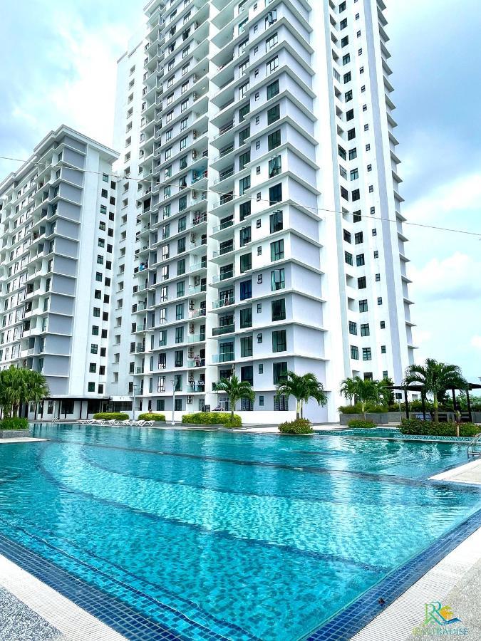 The Platino Skudai Near Paradigm Mall @ Uha Apartment *