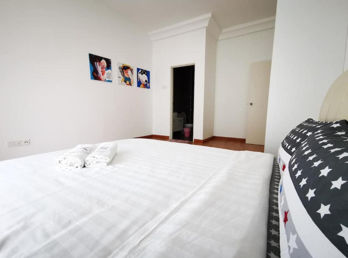 Apartment The Platino Skudai Near Paradigm Mall @ Uha