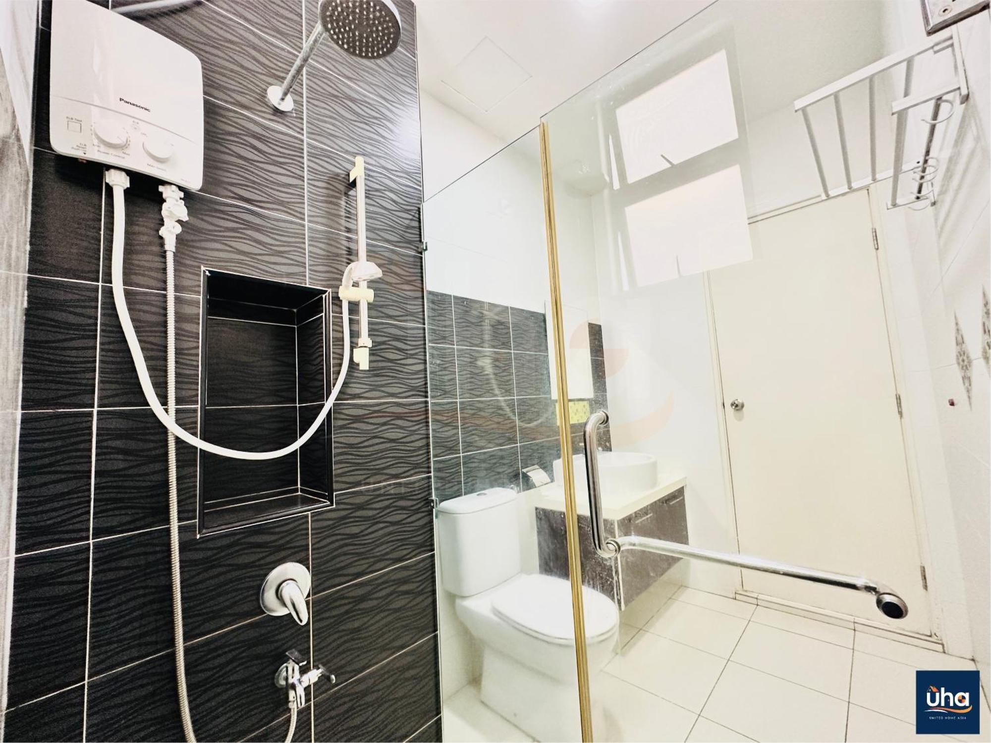 The Platino Skudai Near Paradigm Mall @ Uha Apartment